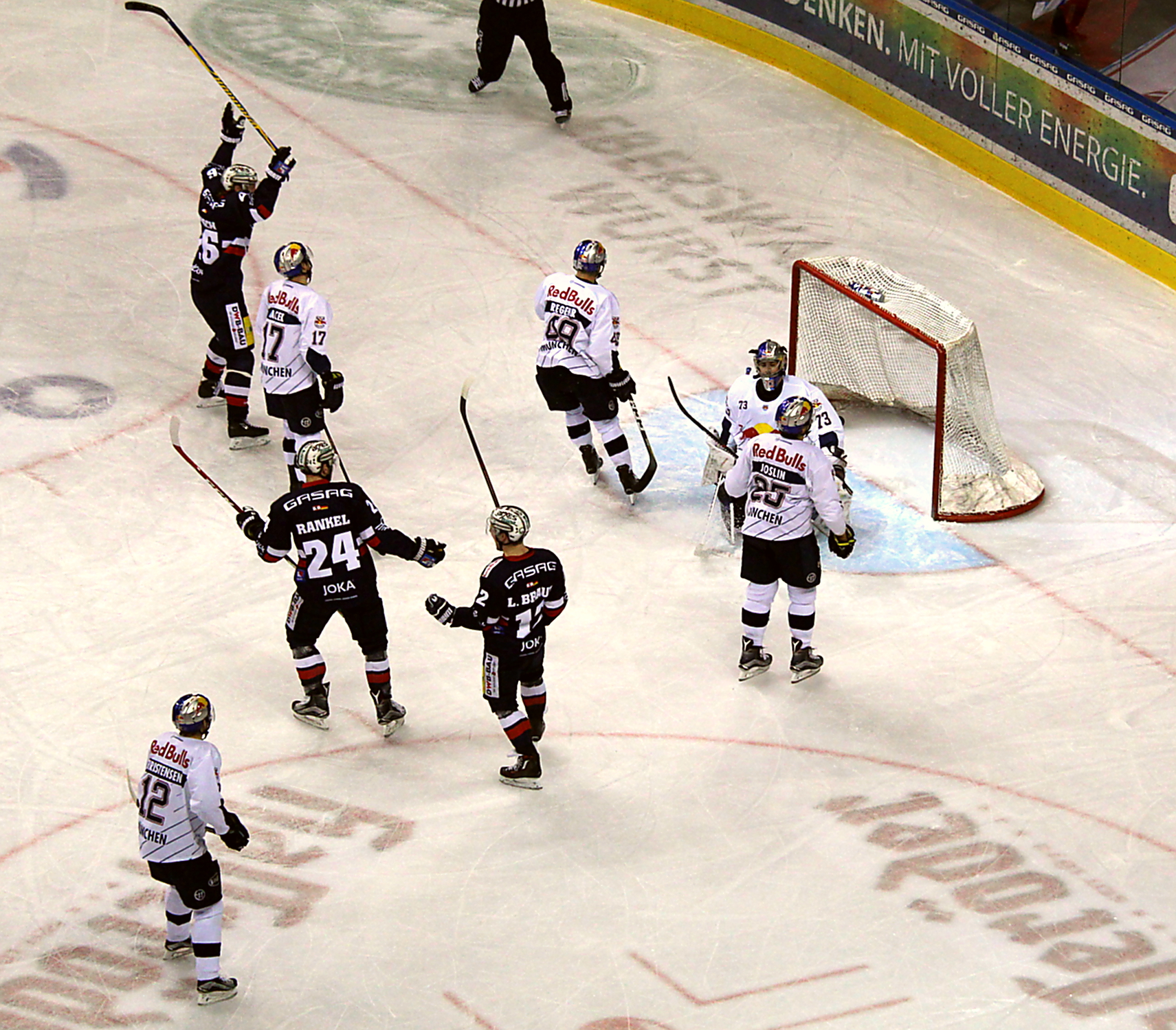 DEL Playoffs – Eisbären siegen in München nach Verlängerung