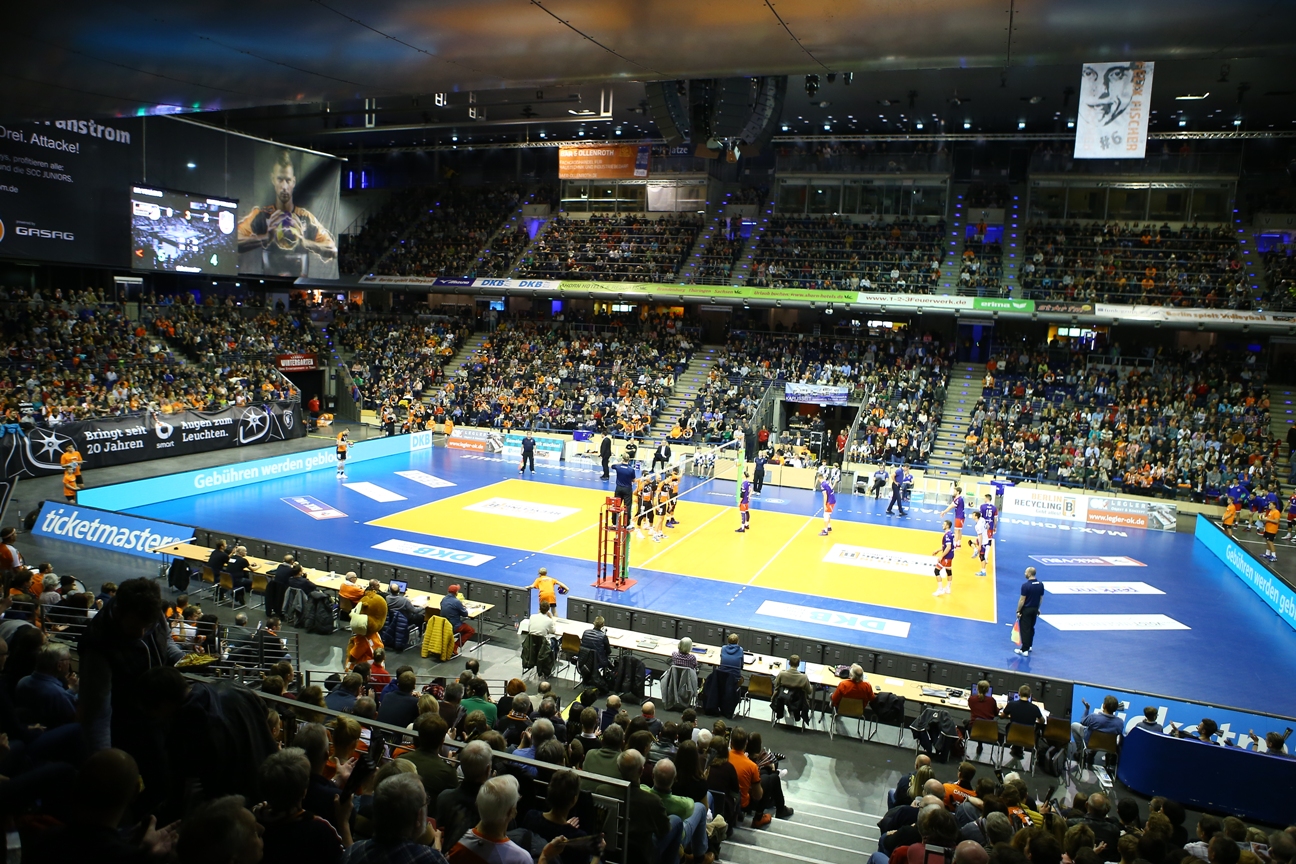 BR Volleys Weihnachtssingen zum MerryChristmas-Match