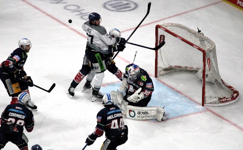 Eisbären gewinnen Spiel drei der Halbfinalserie