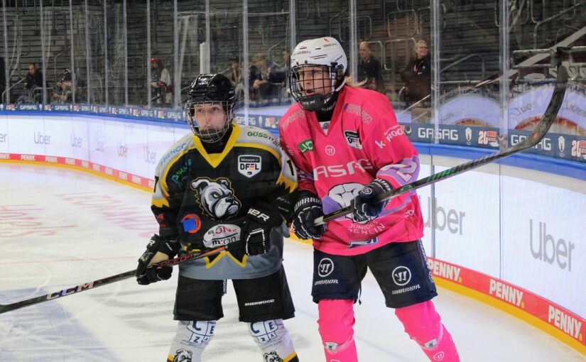 Frauen der Eisbären Juniors gewinnen in der Arena