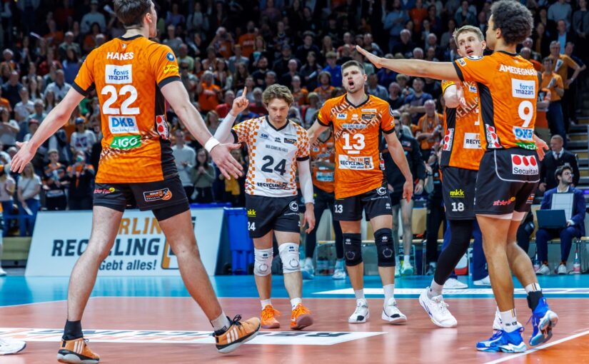 In neun Sätzen ins Playoff-Finale