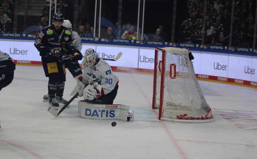 Erfolgreicher Auftakt im Halbfinale für die Eisbären