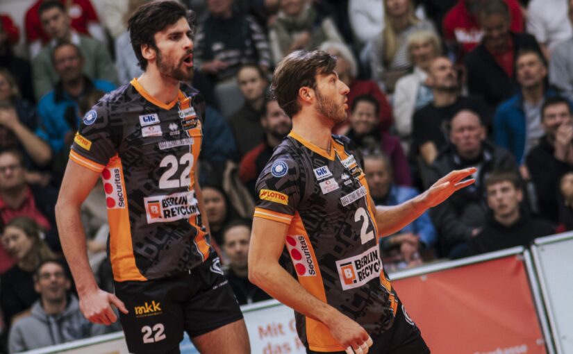 Schnörkellos ins Halbfinale gegen Friedrichshafen